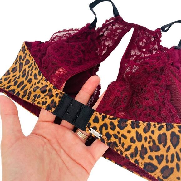 Victoria’s Secret burgundy and tan animal print lace racer back size small - Picture 2 of 3